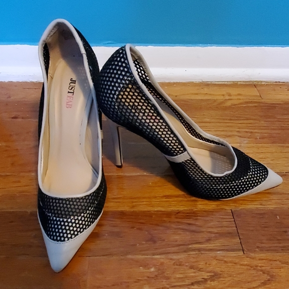 Shoes - Picture 2 of 2